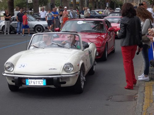 Triumph Spitfire in partenza (Pietra Ligure 2015)